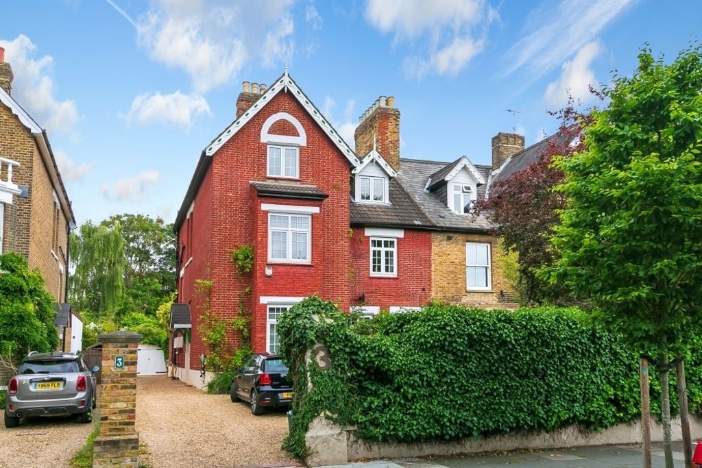 Property photo 1 of 7