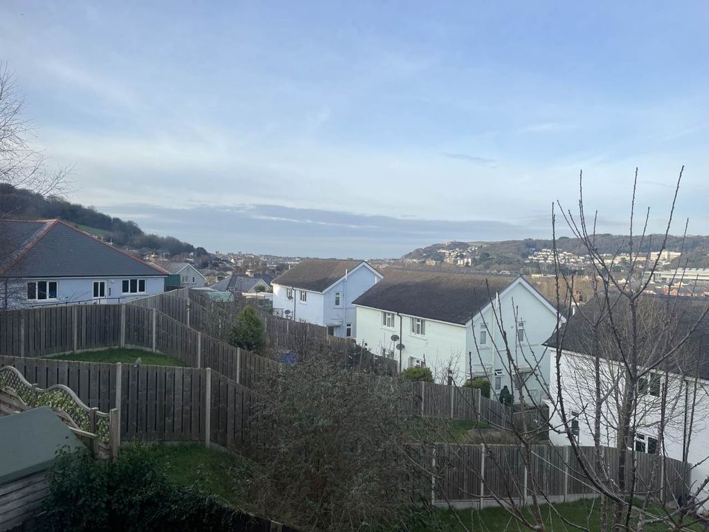 Property photo 2 of 12 Img_2175 (1)