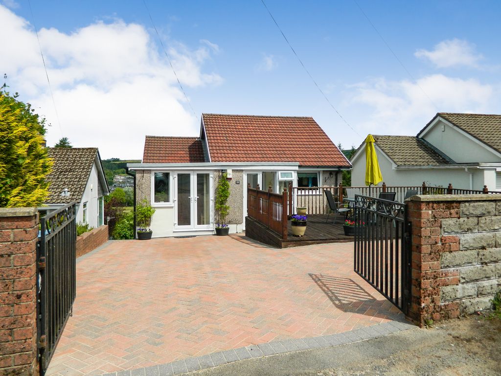 Property photo 1 of 32 Front