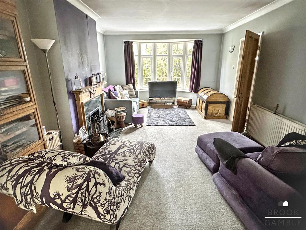 Property photo 2 of 21 01323 438506