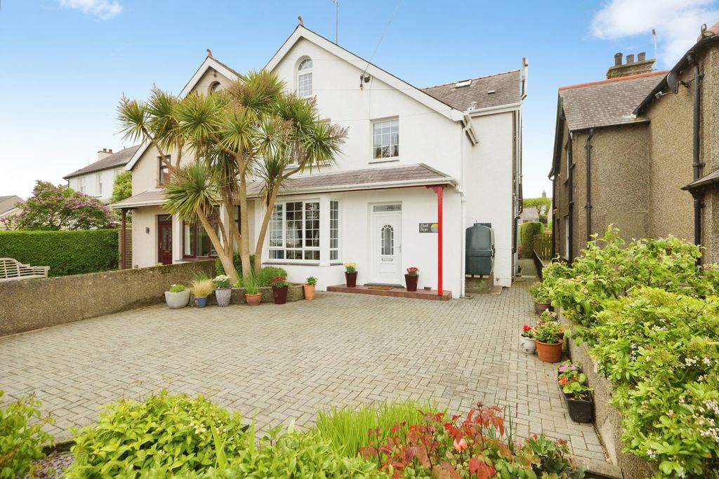 Property photo 1 of 25 Pbox-Img.Jpg