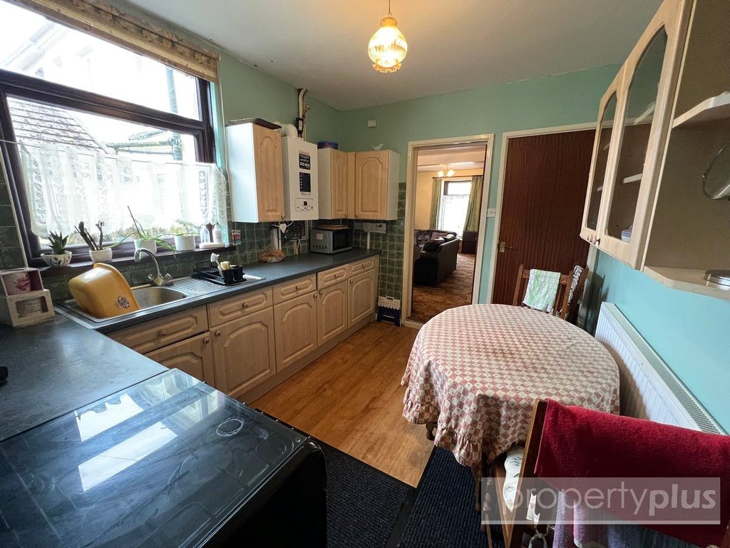Property photo 3 of 13 Picture No. 74