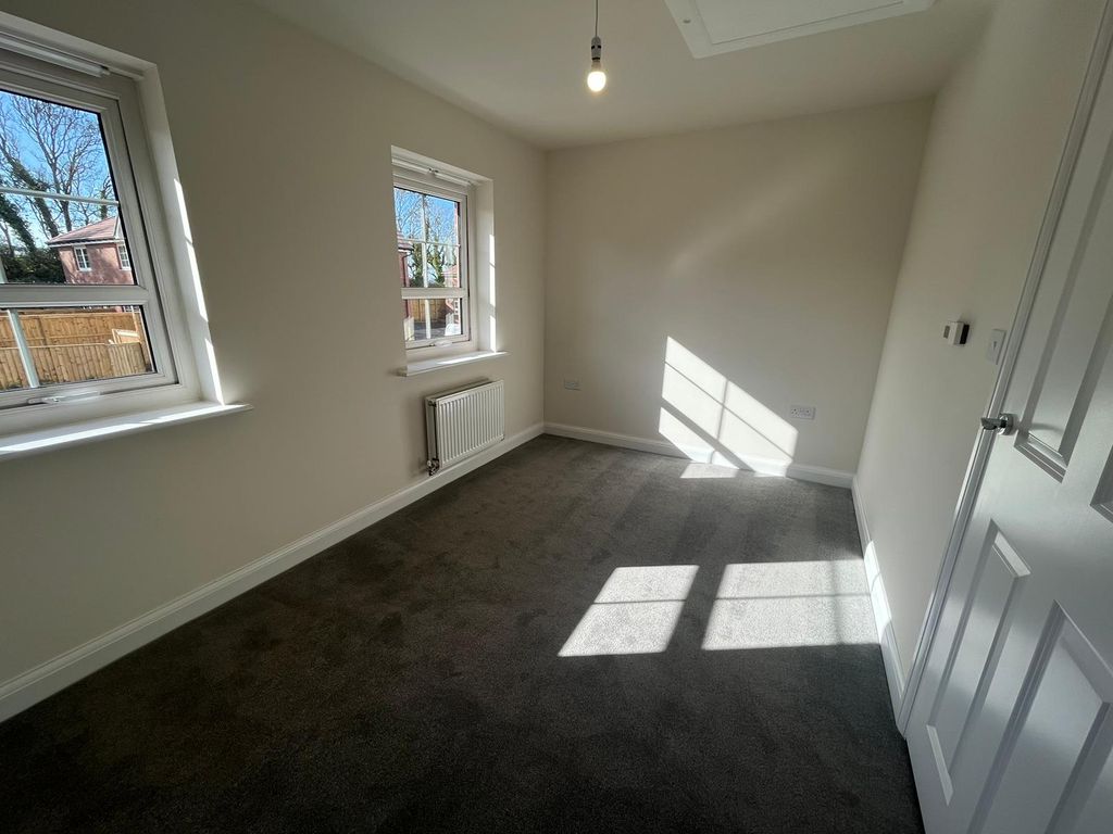 Property photo 3 of 7