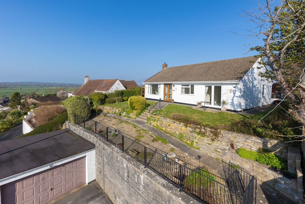 Property photo 1 of 21 4949100