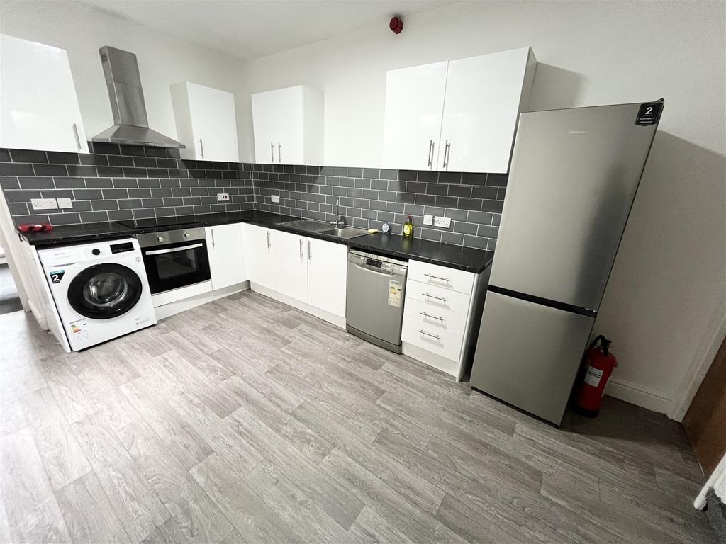 Property photo 2 of 15 3.Jpg