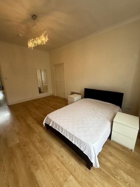 Property photo 3 of 11 Bedroom