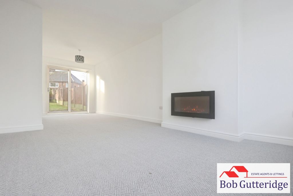 Property photo 2 of 22 "L" Shaped Open Plan Lounge / Diner