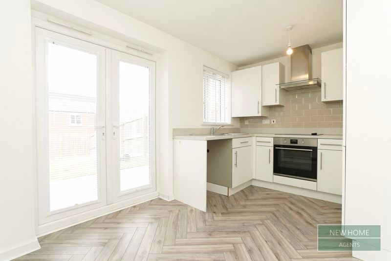 Property photo 3 of 17 Photo 16