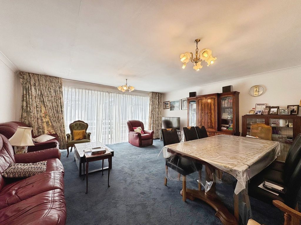 Property photo 1 of 14 Reception/Dining Area