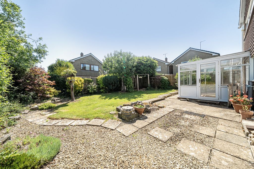 Property photo 2 of 19