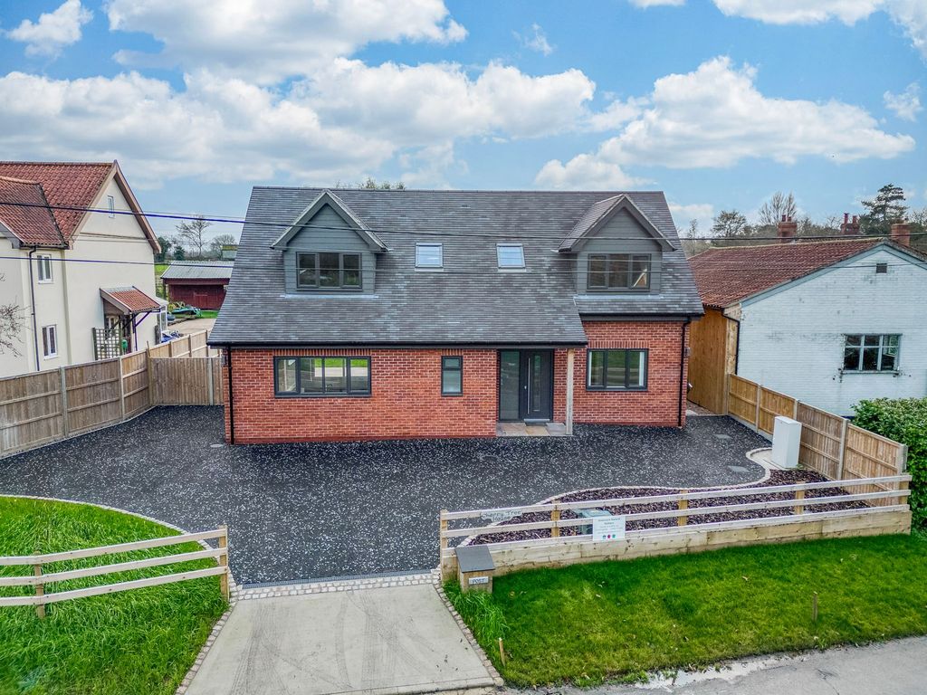 Property photo 1 of 24