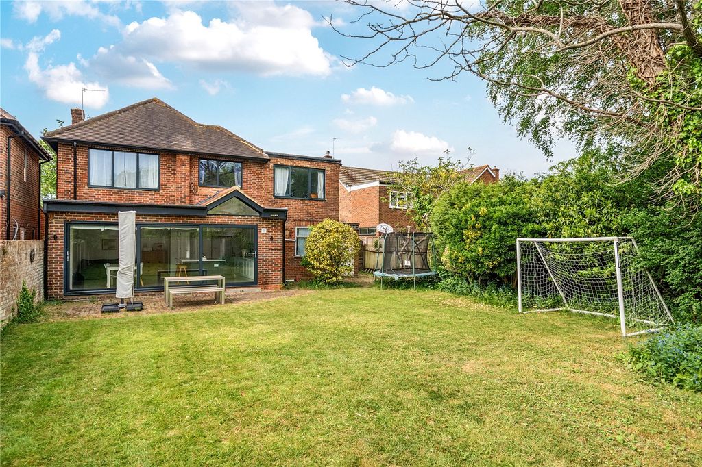 Property photo 2 of 17 Picture No. 06