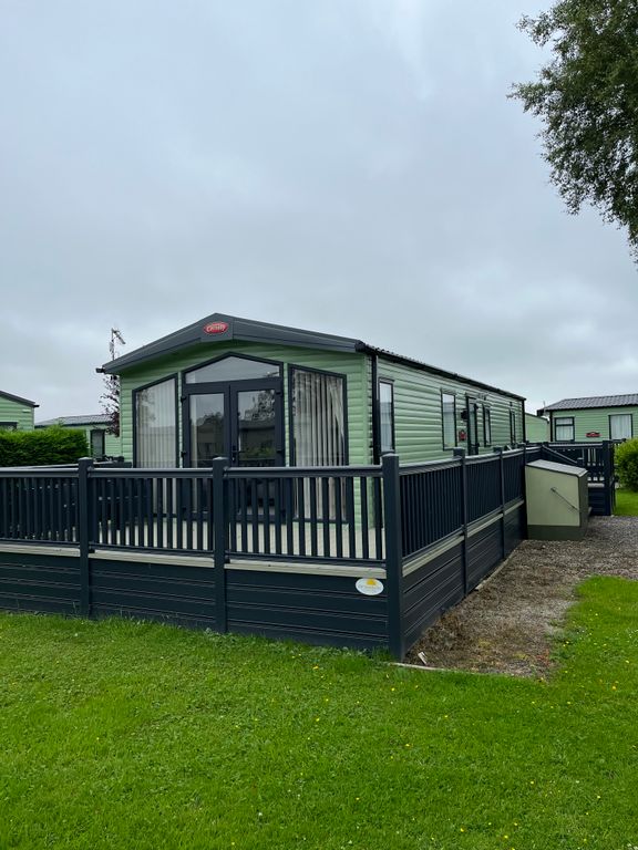 Property photo 2 of 29