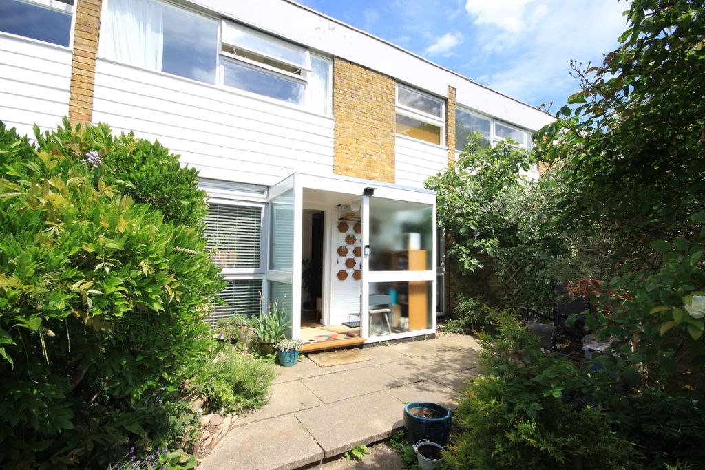 Property photo 1 of 22
