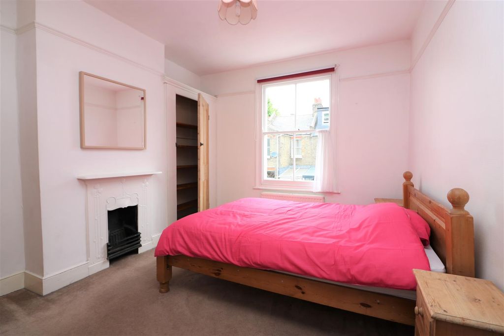 Property photo 3 of 8 Ridgdale Street.Jpg