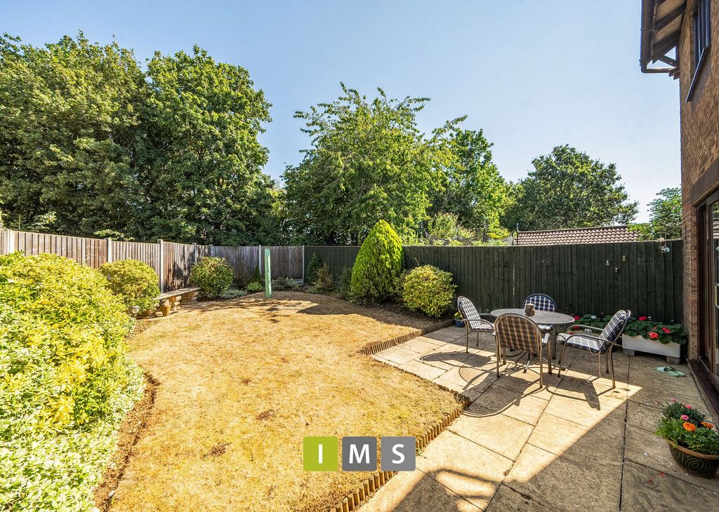 Property photo 3 of 14