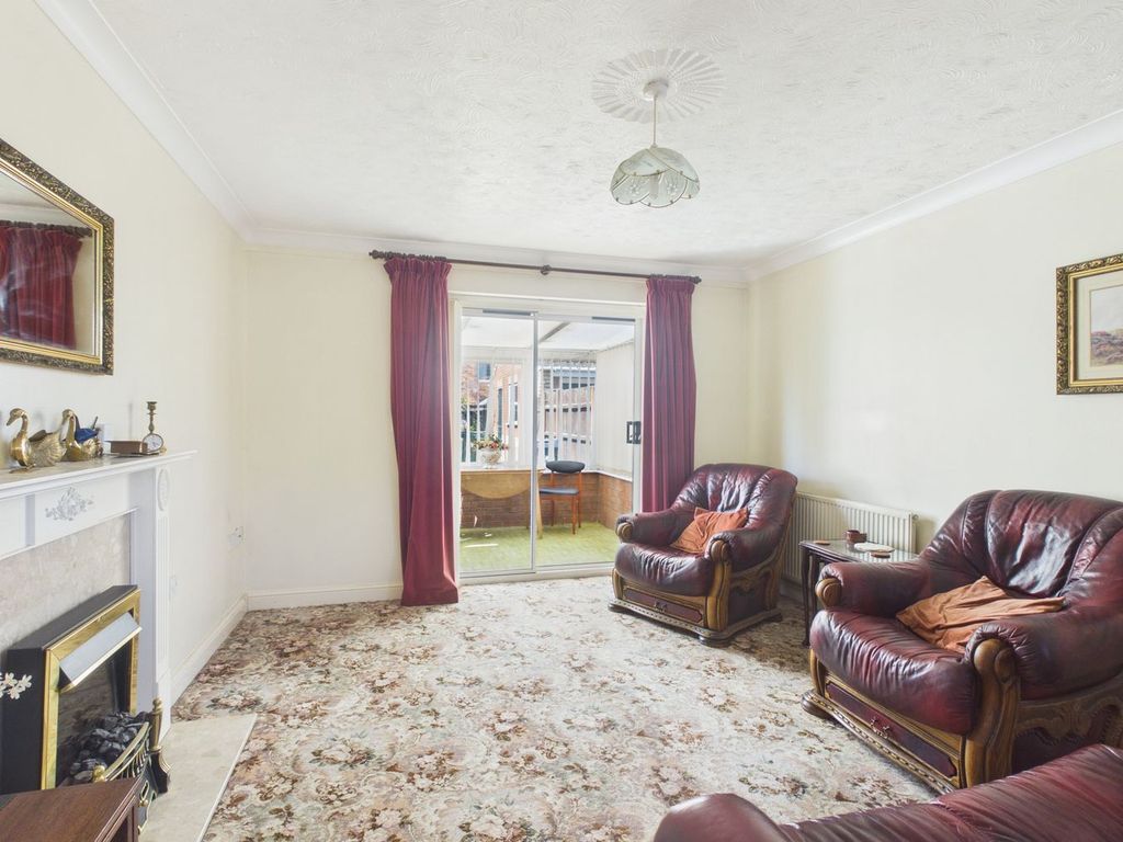 Property photo 3 of 10