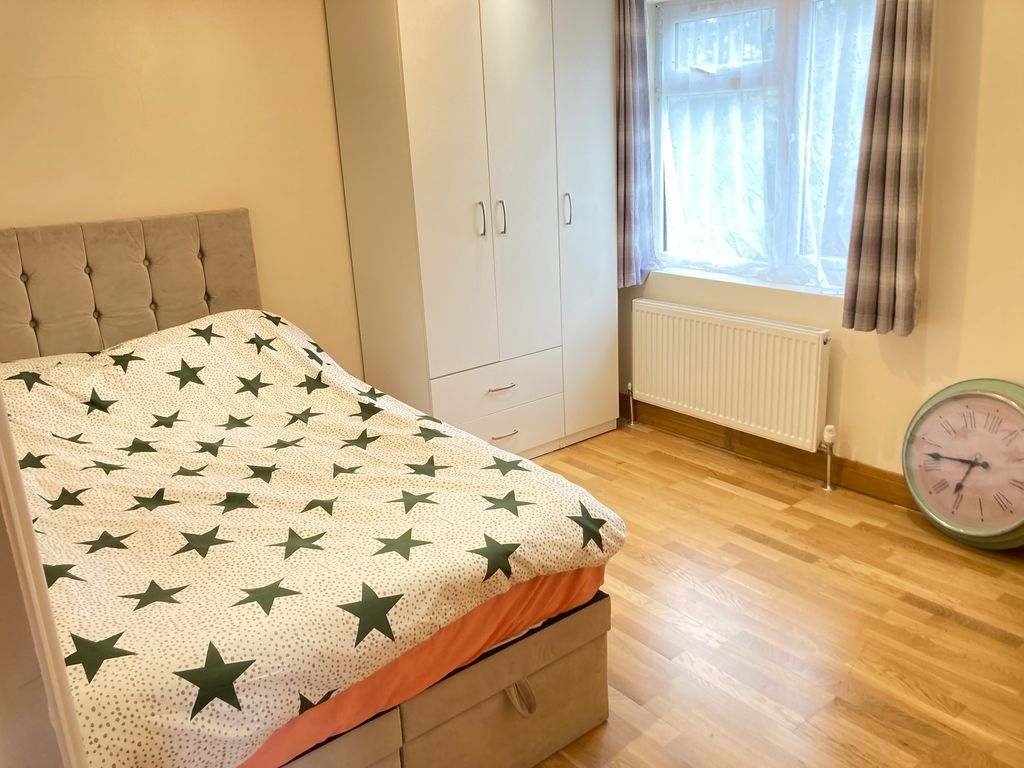 Property photo 1 of 3