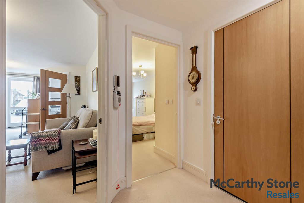 Additional image 10 of 1 bed property for saleMorgan Court, Station Road, Petworth GU28
