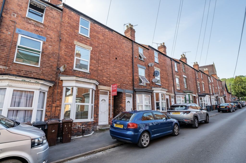 Property photo 1 of 15 1285022 (1)