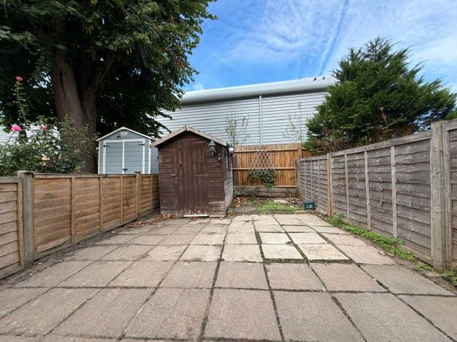 Property photo 3 of 6