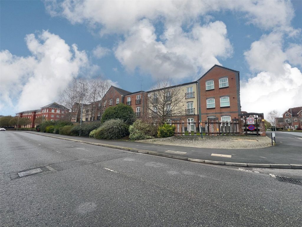 Property photo 1 of 16 Picture No. 08