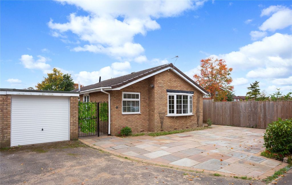 Property photo 2 of 14 Photos