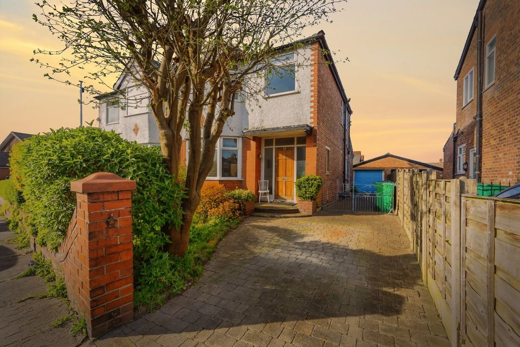 Property photo 1 of 21 Pbox-Img.Jpg
