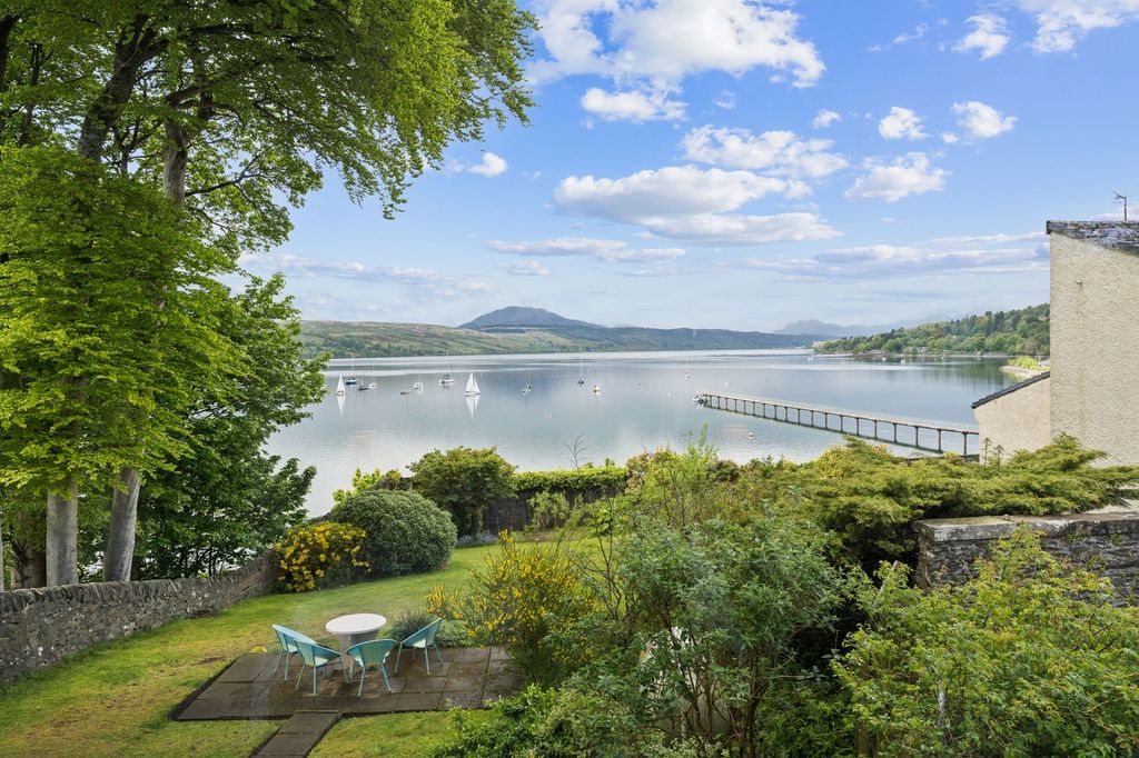 Property photo 1 of 43 39