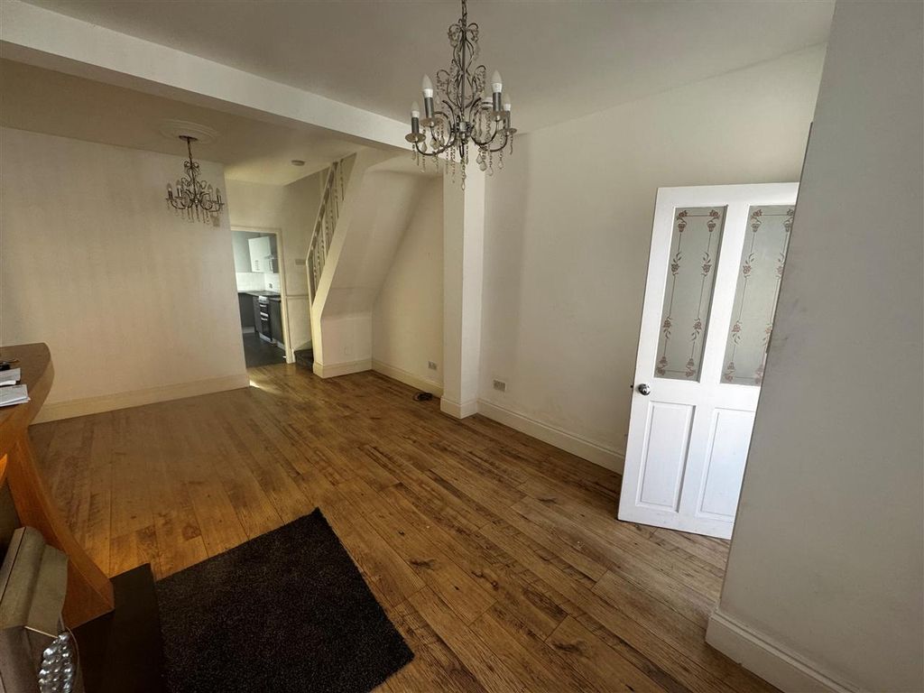 Property photo 3 of 7 Rear Lounge