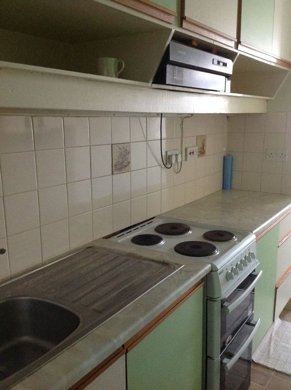 Property photo 2 of 5 Kitchen