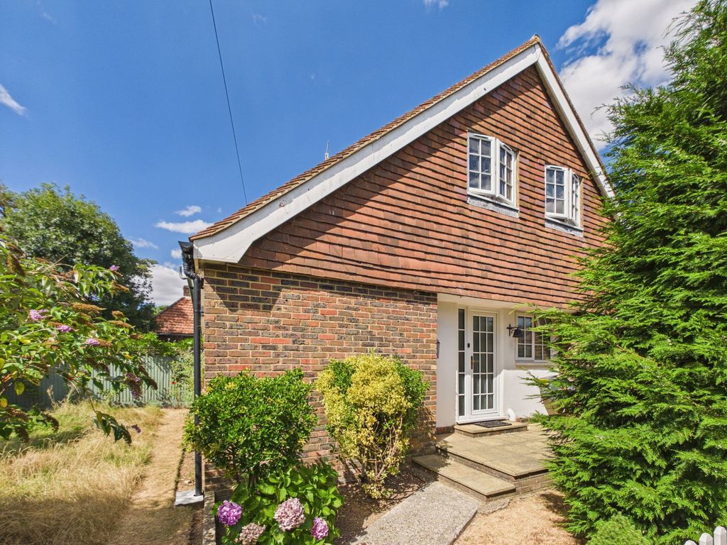 Property photo 1 of 28