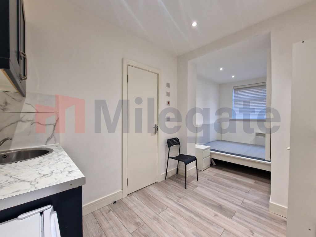 Property photo 1 of 6 Photo 1