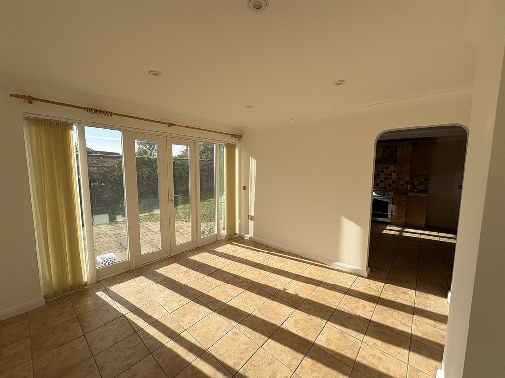 Property photo 3 of 20 Picture No. 10