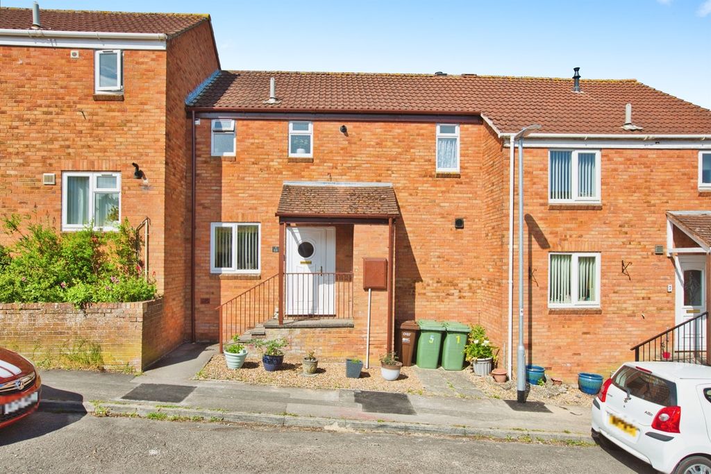 Property photo 1 of 13