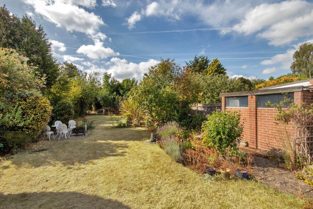 Property photo 2 of 19