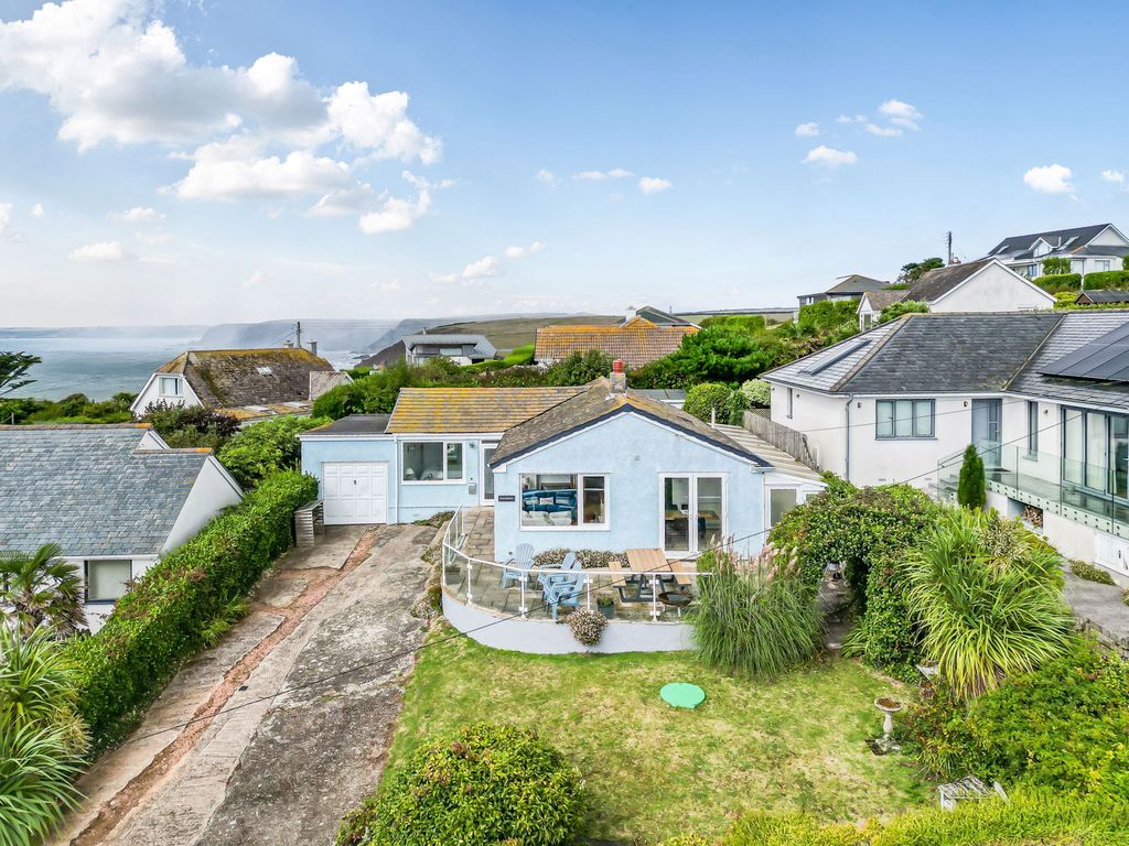 Property photo 1 of 35