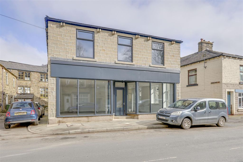 Property photo 3 of 10 cm2A1168-cm2A1172-3.Jpg