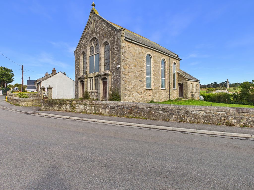 Property photo 1 of 8 Front Elevation