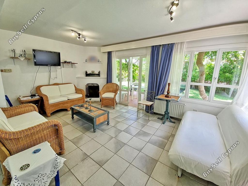 Property photo 3 of 36