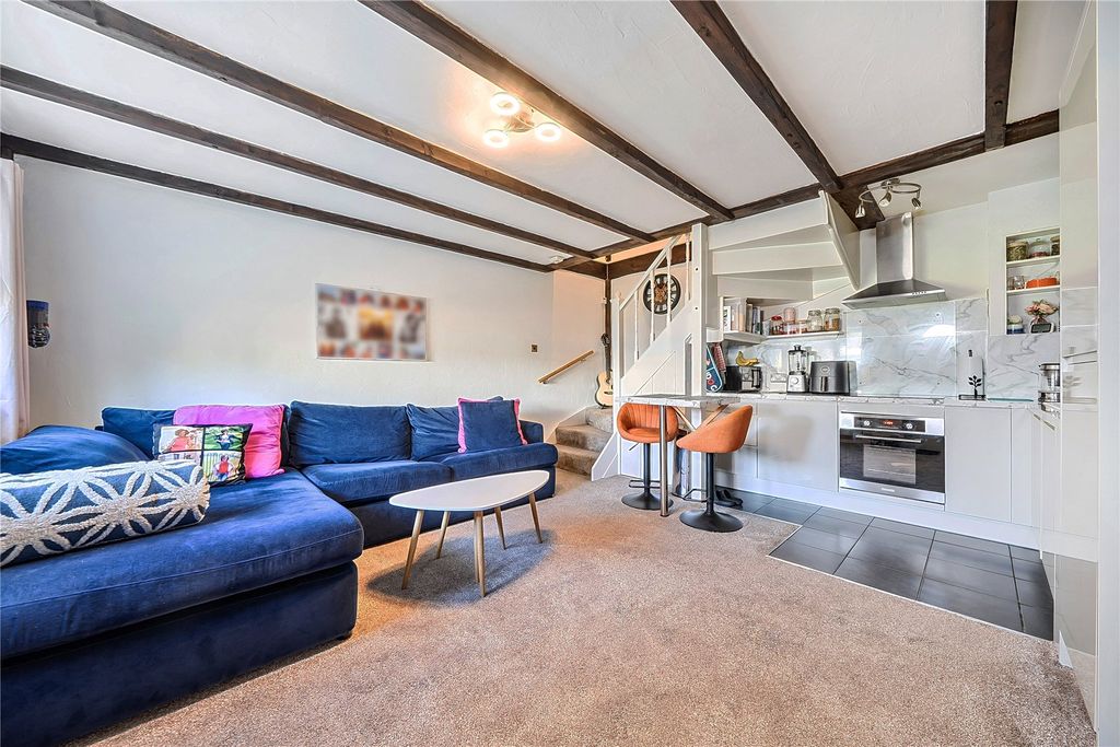 Property photo 3 of 10 Picture No. 09