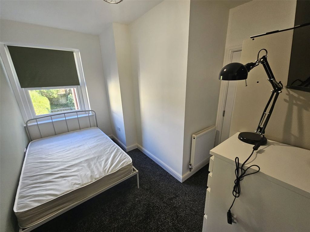 Property photo 2 of 5 Picture No. 03