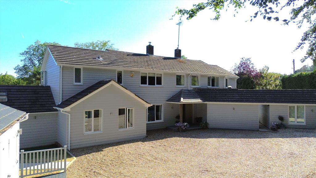 Property photo 1 of 32 Image