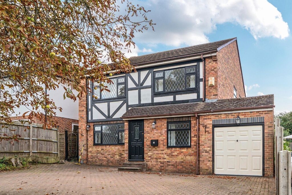 Property photo 1 of 19 Picture No. 04