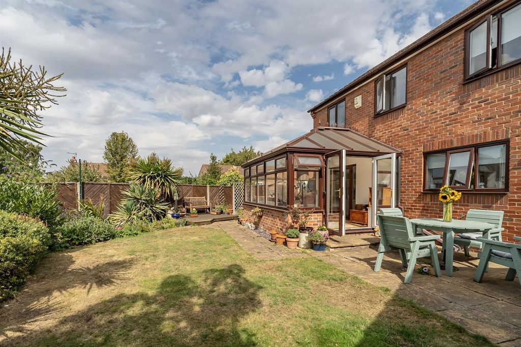 Property photo 3 of 32 39-Untitled-173-Hdr.Jpg