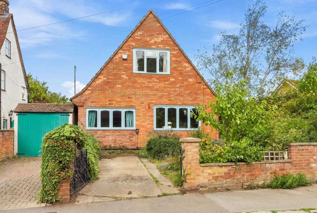 Property photo 1 of 18