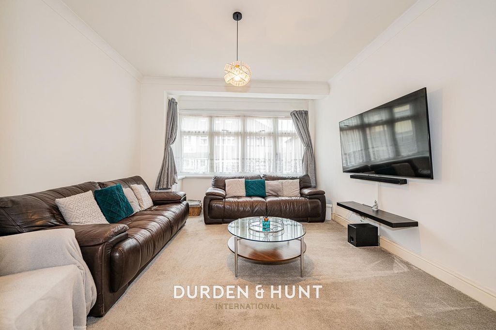 Property photo 2 of 23 Warley-13.Jpg