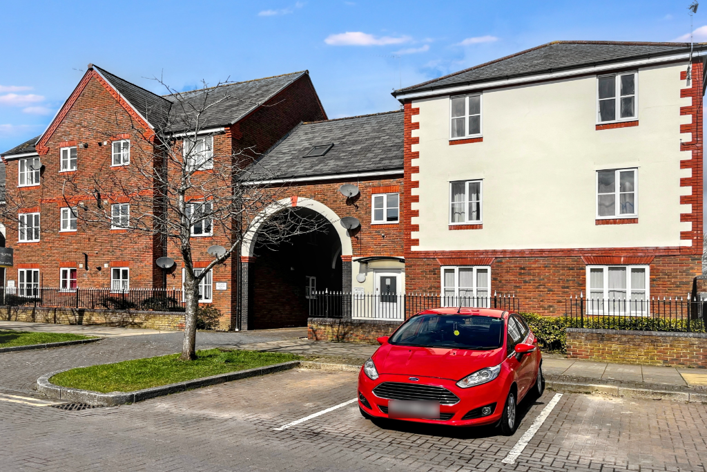 Property photo 1 of 11 Frontshotshearwoodportalsize