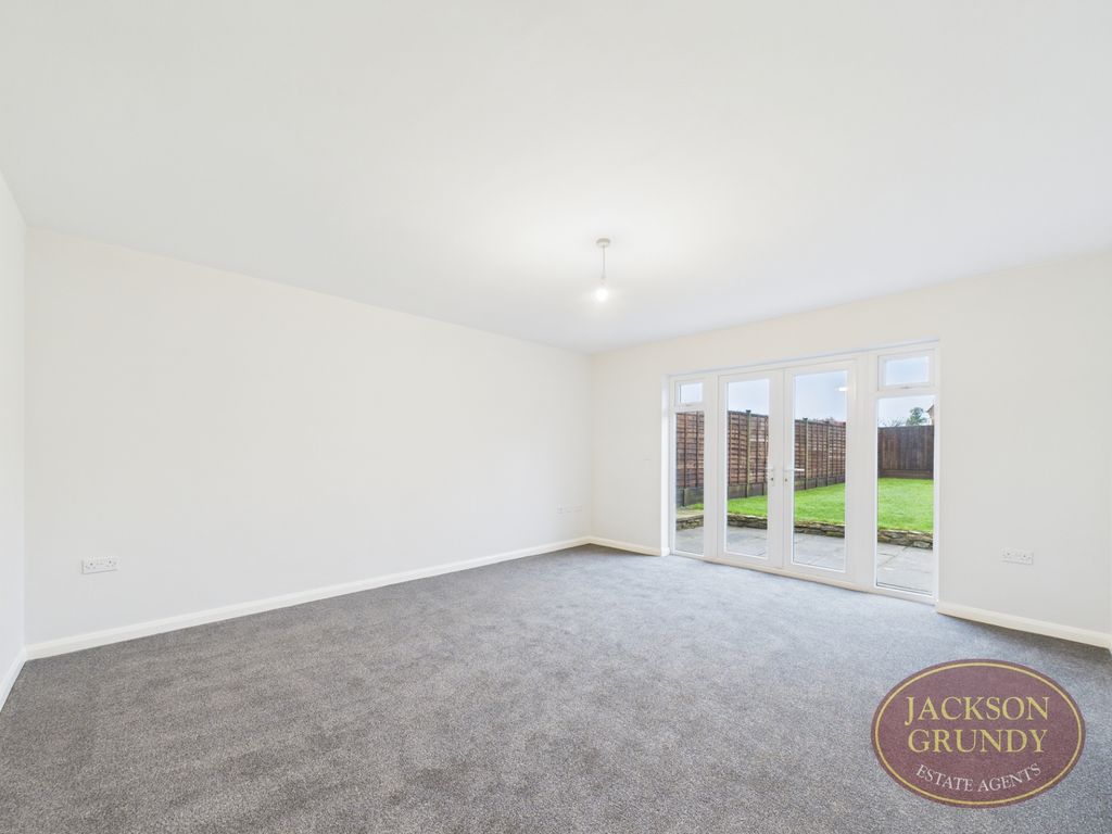 Property photo 3 of 17 High Street