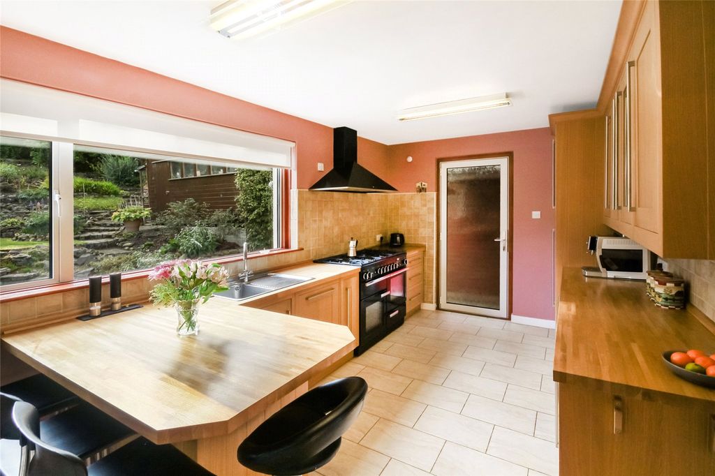 Property photo 3 of 21 Picture No. 07